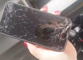 无良大妈捡手机索酬 2 千 大家之前可能骂错人了