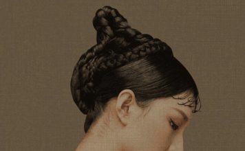 故宫终于开始卖口红了 … 一不小心就涂了娘娘同款 …