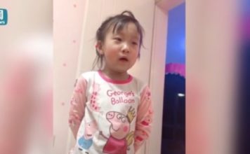 “互怼式”辅导写作业，母女硬核对话笑翻网友