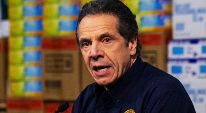 感染人数 3 天翻一倍 是什么让纽约成美国疫情“震中”