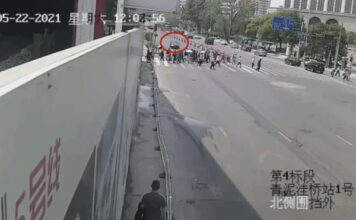 他用7秒钟,谋杀了5条人命