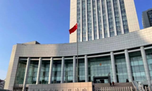 刘鑫承认曾给江歌妈妈发“阖家欢乐”：希望她真的快乐一点，我用词不当