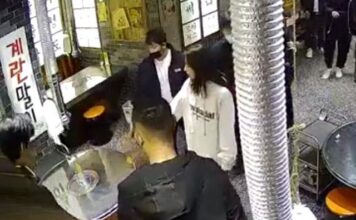龚俊剧组青岛违反防疫事件升级,演员剧方道歉,网友不买账 龚俊剧组青岛违反防疫事件升级,演员剧方道歉,网友不买账