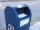 美国街头蓝色 USPS 邮筒