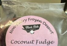 FDA通报Blank Slate纯素三明治未标注鸡蛋过敏原 FDA召回页产品图:Blank Slate Vegan Non-Dairy Coconut Fudge Sandwiches包装
