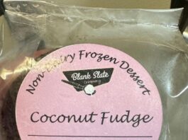 FDA召回页产品图：Blank Slate Vegan Non-Dairy Coconut Fudge Sandwiches包装