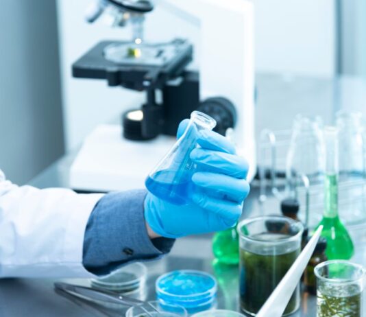 FDA批准GSDIa基因疗法Genglycos Pexels实验室示意配图(非Genglycos制剂实拍)