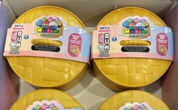 CPSC召回页产品图：Mochi Malrang神秘饺子玩具与竹蒸笼形包装