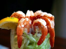 CFIA通报SeaQuest虾圈与PC黑虎虾配鸡尾酒酱未标注芥末召回 虾仁鸡尾酒示意图(非召回产品实物),配CFIA SeaQuest虾圈与PC黑虎虾芥末过敏原召回